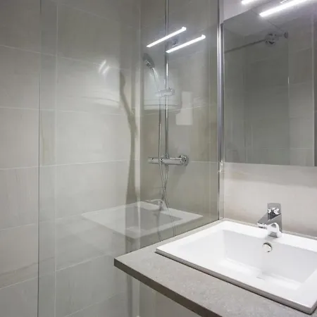 Climatise A Pin Rolland - Plages Et Nature شقة